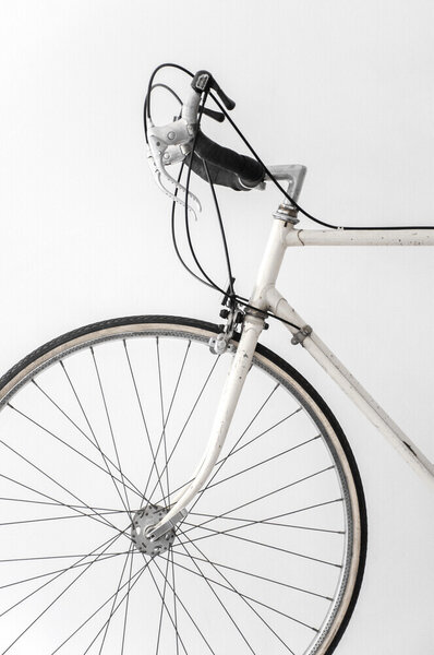 Photocircle Poster / Leinwandbild - white minimal bicycle LOVE von Photocircle