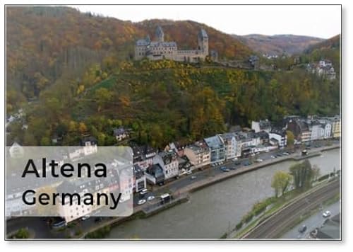 Luftaufnahme der Altstadt in der Stadt Altena am bedeckten Tag im Herbst in Deutschland Design 1 Kühlschrankmagnet Luftaufnahme der Altstadt in der Stadt Altena am bedeckten Tag im Herbst in Deutschland Design 1 Kühlschrankmagnet von Photomagnet