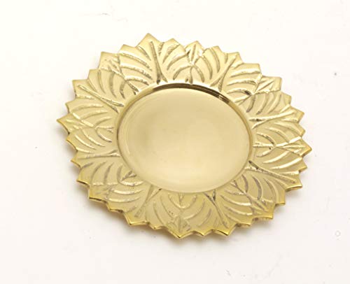 Kerzenteller, Sonnenteller, Messing Gold poliert, Ideal für Kerzen bis Ø 5 cm Kerzenteller, Sonnenteller, Messing Gold poliert, Ideal für Kerzen bis Ø 5 cm von Piattino