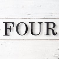 Moderne Hausnummern - 15, 5 cm Acryl Adressschild Schwarz Weiße Außenwand Buchstaben Horizontale Vertikale Haustür Zahlen | C6 von PicaHouseNumbers