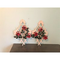 Passendes Paar Vintage Rose Und Schmetterling Wandbehang von PicassosStudio