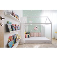 Pink Velvet Montessori Schlafbereich, Bettkopfteil, Sideboard, Hausbett Kopfteil, Samtkissen von PiccolinaBoutique
