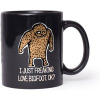 Bigfoot Kaffeetasse - I Just Freakin Love Bigfoot Okay?/Lustige Sasquatch Squatchin Missing Link Geschenk Schwarz 11Oz Oder 15 Oz Keramik Tasse von PicksPlaceGifts