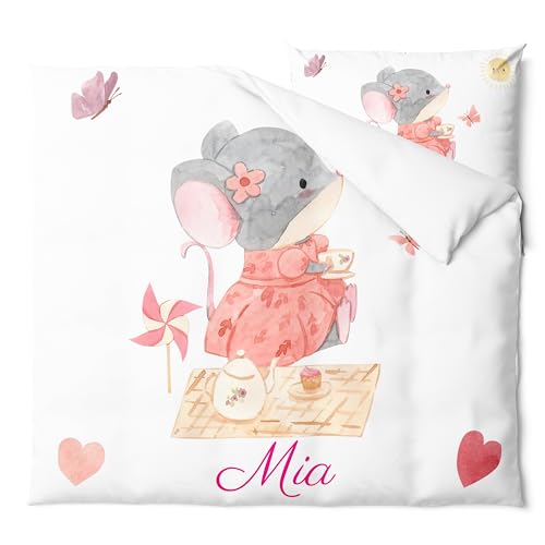 Pictogogo Personalisierte Baby Bettwäsche mit süßem Mäusemotiv - 80 x 80 cm, Wählbare Unterfarbe aus Baumwolle, Kinderbettwäsche, Bettwäsche Mit Namen, Babybett Komplett Set Mit Reißverschluss von Pictogogo