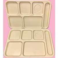 Vintage 90Er Plastik Tabletts von Piddlinpixie