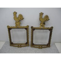 2 Vintage Gold Ton Trivets Gusseisen Hahn Griff Made in Japan 5" X 9" von PiecesOfOld