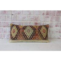 Kelim Lumbar Kissenbezug, Besticktes Wollkissen, Vintage Kissen, Ethno Handgewebtes Kissenbezug/P-3177 von Pillow2Go