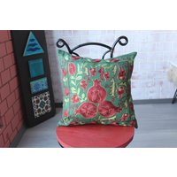 Suzani Kissenbezug, Ethno Besticktes Kissen, Boho Sofa Kissenbezug/P-3394 18x18 von Pillow2Go