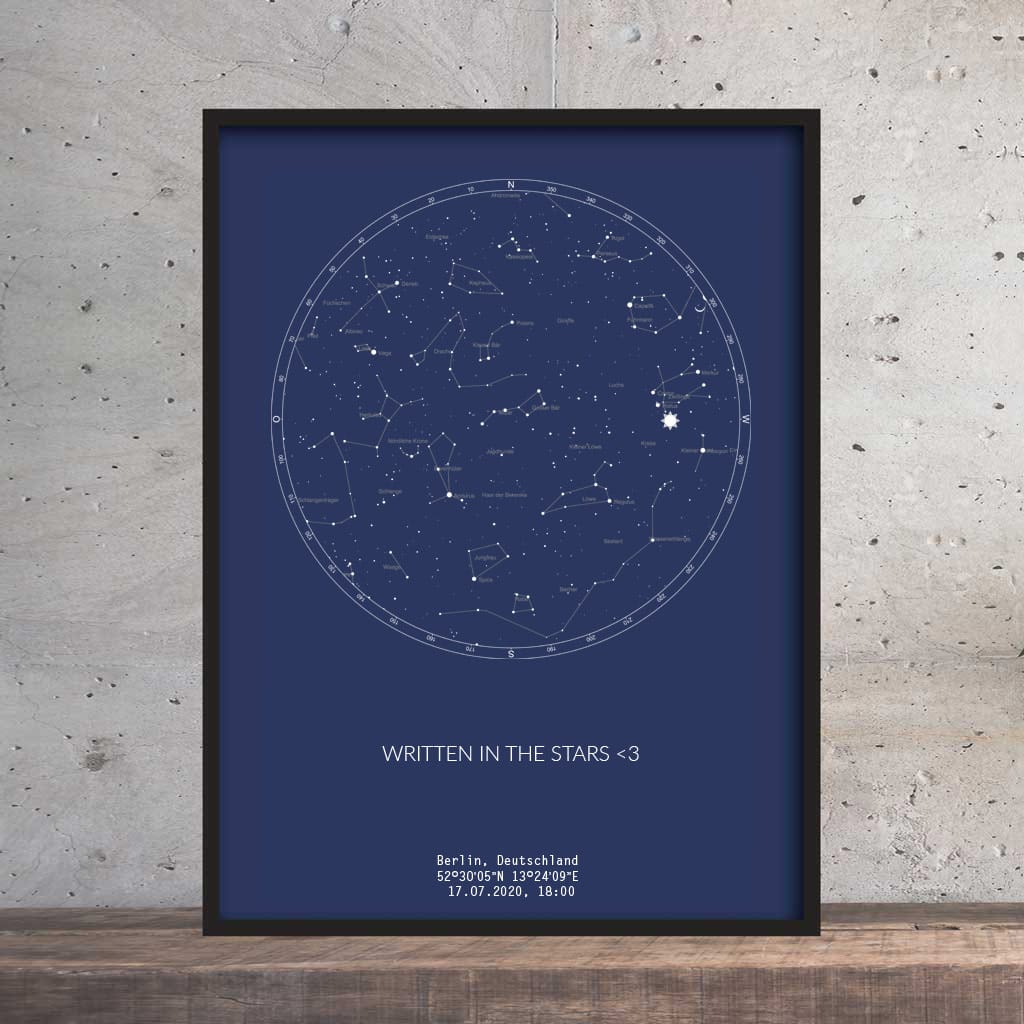 Sternenhimmel Poster - Persönliche Sternenkarte - Navy Blau - Aluminiumrahmen Schwarz, 50x70cm von Pimavo