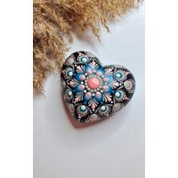 Handbemaltes Mandala-Herz Boho Wohndekor, Geschenk, Felsmalerei, Dekoration, Punktmalerei von Pinkieedots