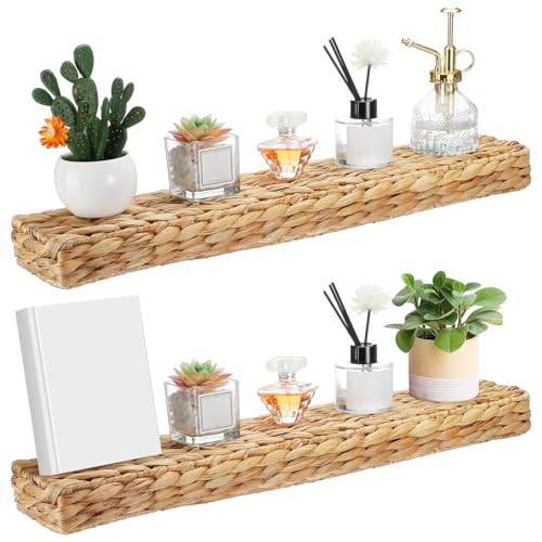 Pinkunn Handgewebtes Wandregal aus Wasserhyazinthe, 60 cm, gewebtes Wandregal, rustikale schwebende Regale für Badezimmer, Schlafzimmer, Küche, Wohnzimmer, Lagerregale über der Toilette, 2 Stück Pinkunn Handgewebtes Wandregal aus Wasserhyazinthe, 60 cm, gewebtes Wandregal, rustikale schwebende Regale für Badezimmer, Schlafzimmer, Küche, Wohnzimmer, Lagerregale über der Toilette, 2 Stück von Pinkunn