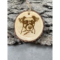 Jack Russel Terrier, Rustikale Holzverzierung, Laser Gravierte Verzierung, Pinon Laserverzierung von PinonAndPine