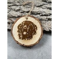 Neufundländer, Rustikale Holzverzierung, Laser Gravierte Verzierung, Pinon Laserverzierung von PinonAndPine