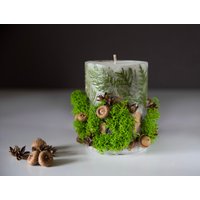 Waldkerze Mit Stabilisiertem Moos - Duftkerze Holz Verzauberter Wald Rustikale Hochzeitskerze von PionBouton