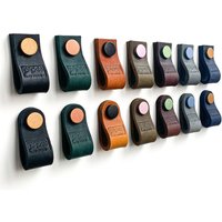 Handgemachte Lederschlaufe Mit Mehr Als 50 Farbkombinationen, Ledergriff Schlaufe Knäufe Knauf Für Moderne Einrichtung Und Kinderzimmer von Pipesathome