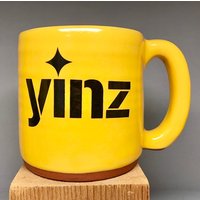 Yinz Pittsburghese Kaffeetasse Handgemacht in Pittsburgh Von Lokalen Yinzer Künstlern von PittsburghPottery