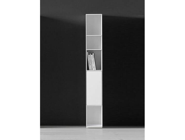 Regal Nex Pur Piure MDF weiß matt lackiert, Designer Studio Piure, 211.5x30x36 cm Regal Nex Pur Piure MDF weiß matt lackiert, Designer Studio Piure, 211.5x30x36 cm von Piure