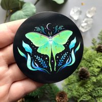 Große Magnet Durchmesser -7 cm - Green Moth - Hexen von PixieColdArt