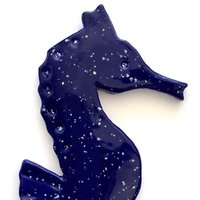 Handgefertigte Mosaikfliese Seepferdchen 13 X 8 cm von PixieTiles