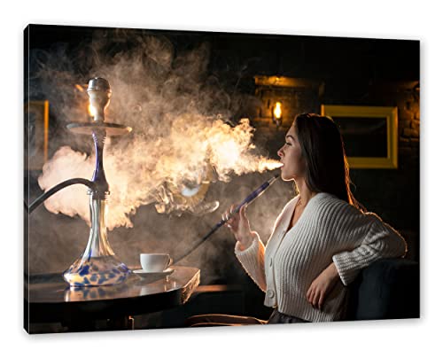 Pixxprint Frau raucht genüsslich Shisha als Leinwandbild | Größe: 60x40 cm | Wandbild | Kunstdruck | fertig bespannt von Pixxprint