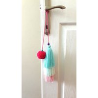 Pastell Pom Quaste Boho Türschmuck, Vorhang Raffhalter Pastell Pom Quaste Boho Türschmuck, Vorhang Raffhalter von PiyaDesign