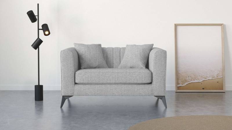 Places of Style Loveseat MATTHEW Loungesessel, Maße B/T/H: 130/86/74 cm, incl. Zierkissen, feine Steppung im Rücken, belastbar bis 200kg von Places of Style