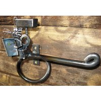 Katzen-Toilettenpapierhalter, Handgefertigt Aus Recyceltem Stahl von PlanetDork