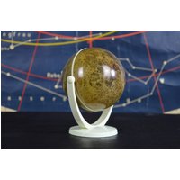 Kleiner Wissenschaftlicher Mondkugel Original Vintage Lehrwerk Deutsche Astronomie Astrologie Mond Weltraumerkundung Star Nachthimmel Academia von PlanographicSociety