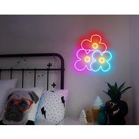 Bunte Led Niedliche Anime Blumen Neon Zeichen Floral Design Home Custom Wand Dekor Sigh Regenbogen Personalisiertes Haus Gamer Licht von PlayPath