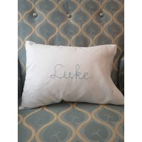 Monogramm Baby Kissen, Benutzerdefinierte Kissen Vortäuschung, Personalisierte Geschenk, Kinderzimmer Monogramm Baby Kissen, Benutzerdefinierte Kissen Vortäuschung, Personalisierte Geschenk, Kinderzimmer von PlayfulStitches901