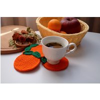 Orange Gehäkelte Untersetzer, 4Er Set, Trink Untersetzer, Geschenk Zur Wohnungseinrichtung, Küchendeko, Obst Häkeln Sommer Tischdekoration von PleasantThingsStore