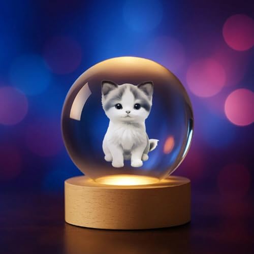 Plexido 3D Kristallkugel LED mit Tieren – Deko-Licht aus Glas mit Holzsockel – Tiermotive – Geschenkidee für Tierliebhaber (Katze 3) von Plexido