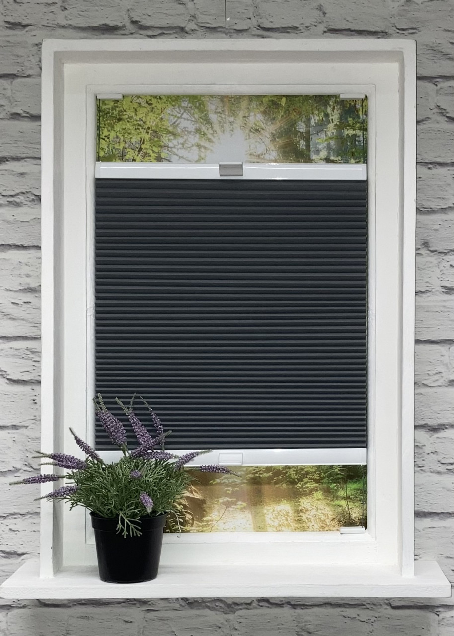 Verdunkelnd mit Magnetrahmen Dunkelgrau Verdunkelnd mit Magnetrahmen Dunkelgrau von Plissee-flix24.de