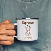 Espresso Yourself | Tasse Becher Spruch Kaffeetasse Keramiktasse Emaillebecher Geschenk I Lustig von PlottTwistDE