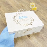 Erinnerungskiste Baby, Erinnerungsbox Geschenk Geburt Holzkiste, Holzbox Mit Deckel Babygeschenk, Taufgeschenk, Kiste von PlotterOtter