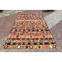 Übergroßer Kelim Teppich, Großer Orange Kelim, 131 "x 68", Gestreifter Wollteppiche, Vintage Boho Türkisch, 816x von PocoVintage