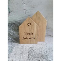 Personalisiertes Dekohaus Im 2Er Set in Eiche Vollholz | Dekoartikel Hausdeko Wohndeko 10 X 15cm; 18 cm Pohmer Design von PohmerDesign