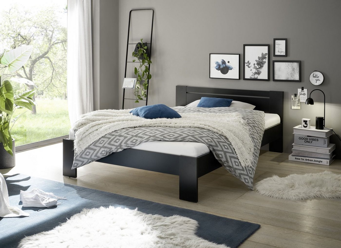Pol-Power Bett in Schwarz. Abmessungen (BxHxT) 145x71x204 cm von Pol-Power