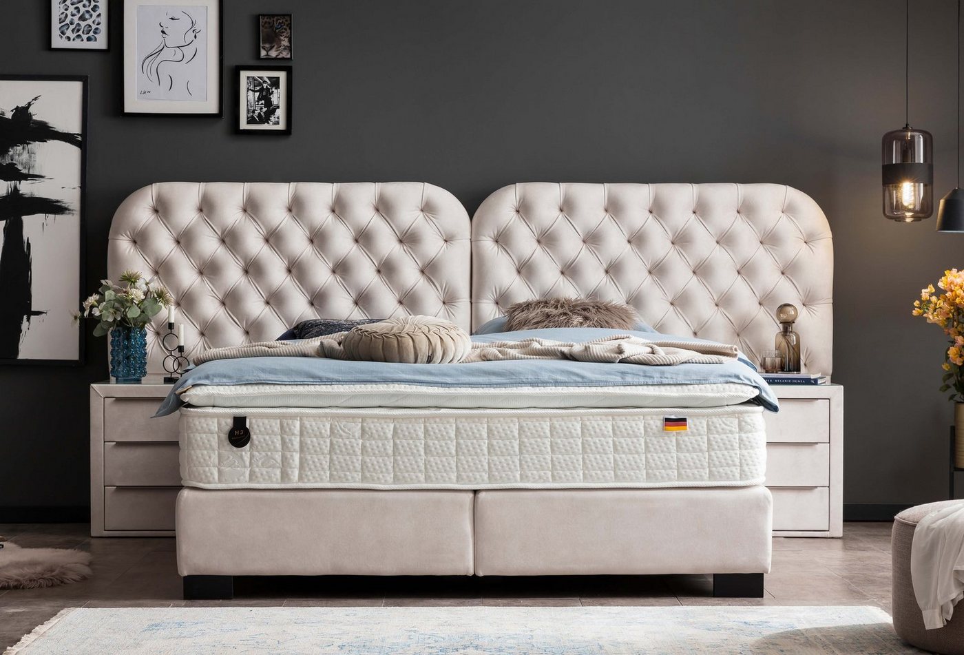 Polsterei Marya Boxspringbett BERLIN, LUXURY Chesterfield box spring bett schlafzimmer wahlweise mit Matratze & Topper inkl. 2x Kommoden und ohne Bettkasten von Polsterei Marya