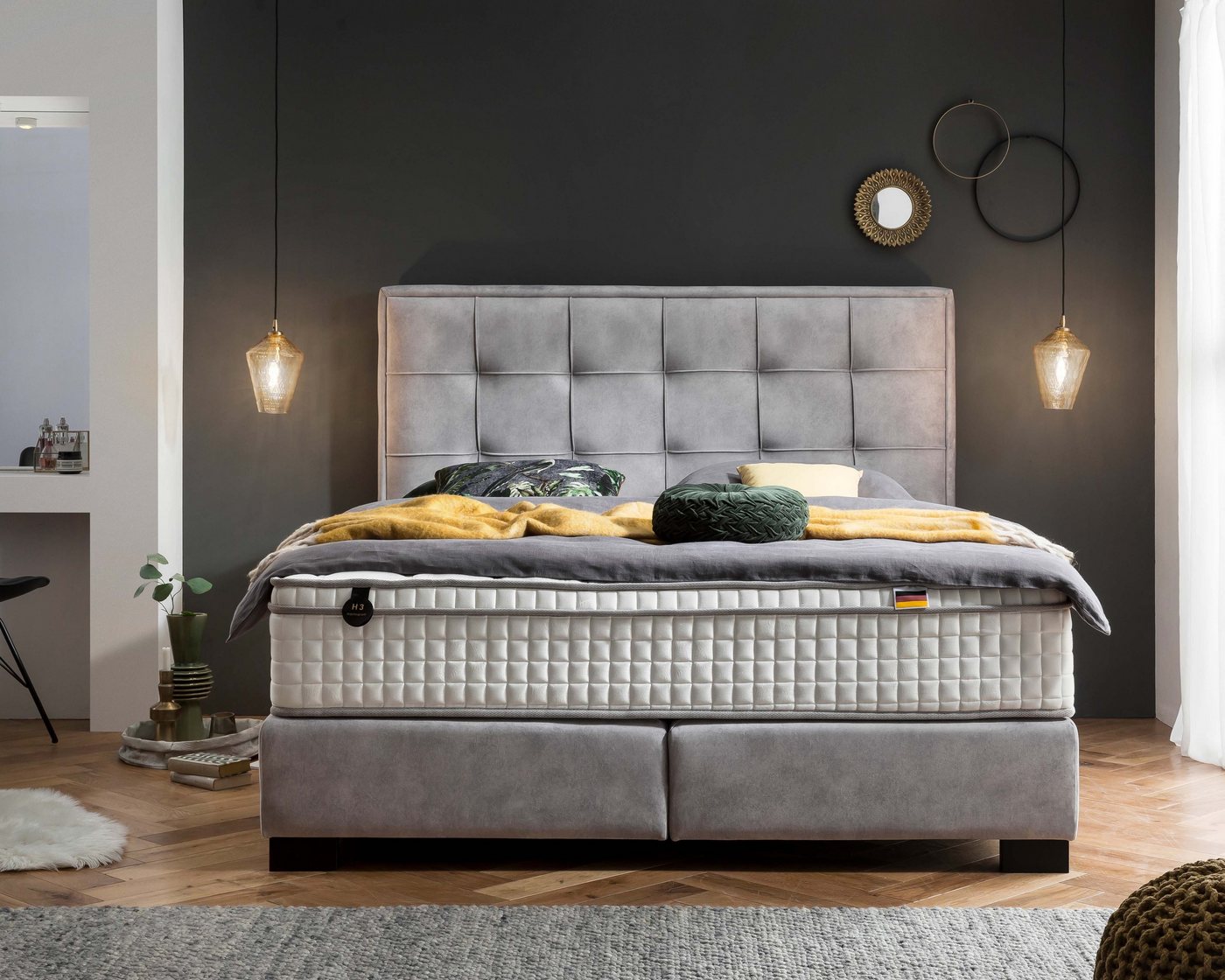 Polsterei Marya Boxspringbett LONDON I BLACK FRIDAY ANGEBOTE, LUXURY Chesterfield box spring bett wahlweise mit Matratze & Topper von Polsterei Marya