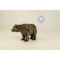 stehender Bär Figur Handbemalt, Low Poly Braunbär Skulptur, Einzigartiges Geschenk Für Tierliebhaber, Deko Inneneinrichtung Und Büro von Polyrized3D