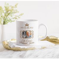 Queen Elizabeth Platin Jubiläum 1952-2022 Tasse/Die Königin Jubiläumsfeier Geschenk Für Sie Ihn Party Dekoration Andenken von PomchickGift