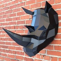 Polygonale Skulpturen Aus Metall; Keine Montage Erforderlich von PonomaSteel
