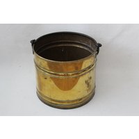 Handgefertigter Messingeimer Pflanzgefäß Schmiedeeisen Griffvintage Mid Century Hollywood Regency von PopUpModern