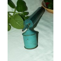 Blaue Emaille Eisen Sprayer/Vintage Funktionssprüher von PorteDuSoleil