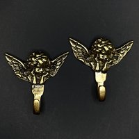 2 Vintage Bügelbilder, Aufhänger Aus Messing, Ketten von PortugueseVintage