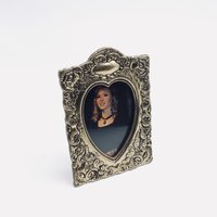 Vintage Bilderrahmen Aus Massivem Messing, Valentinstag Bilderrahmen, Herzförmige Messingrahmen, Geschenk, Hochzeitsbilderrahmen von PortugueseVintage