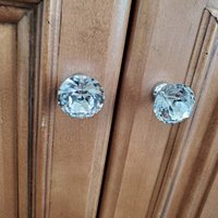 Bourges // Kristallklare Runde Glasknöpfe Mit Goldener Oder Silberner Basis - Beschläge Für Schränke Und Möbel. Durchmesser 25 Mm, 1" Bourges // Kristallklare Runde Glasknöpfe Mit Goldener Oder Silberner Basis - Beschläge Für Schränke Und Möbel. Durchmesser 25 Mm, 1" von PoshHardwareShop