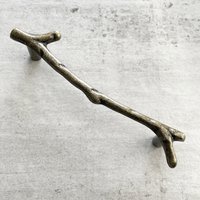 Verwood // Antike Bronze Ast Griffknäufe - Beschläge Für Küchen, Badezimmer, Schränke, Möbel. 2 Größen Von Griffen Verwood // Antike Bronze Ast Griffknäufe - Beschläge Für Küchen, Badezimmer, Schränke, Möbel. 2 Größen Von Griffen von PoshHardwareShop