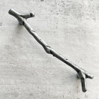 Verwood // Silberne Astgriffe - Beschläge Für Küchen, Badezimmer, Schränke Und Möbel. 2 Größen Von Griffen Verwood // Silberne Astgriffe - Beschläge Für Küchen, Badezimmer, Schränke Und Möbel. 2 Größen Von Griffen von PoshHardwareShop